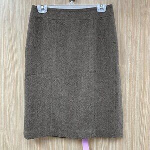 Banana Republic brown chevron skirt size 4